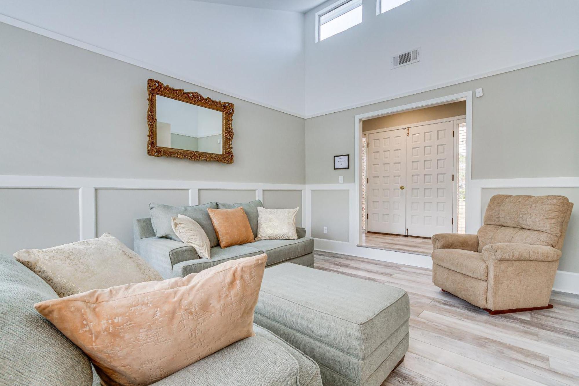 Pensacola Home With Screened Porch 10 Mi To Beach! Bagian luar foto
